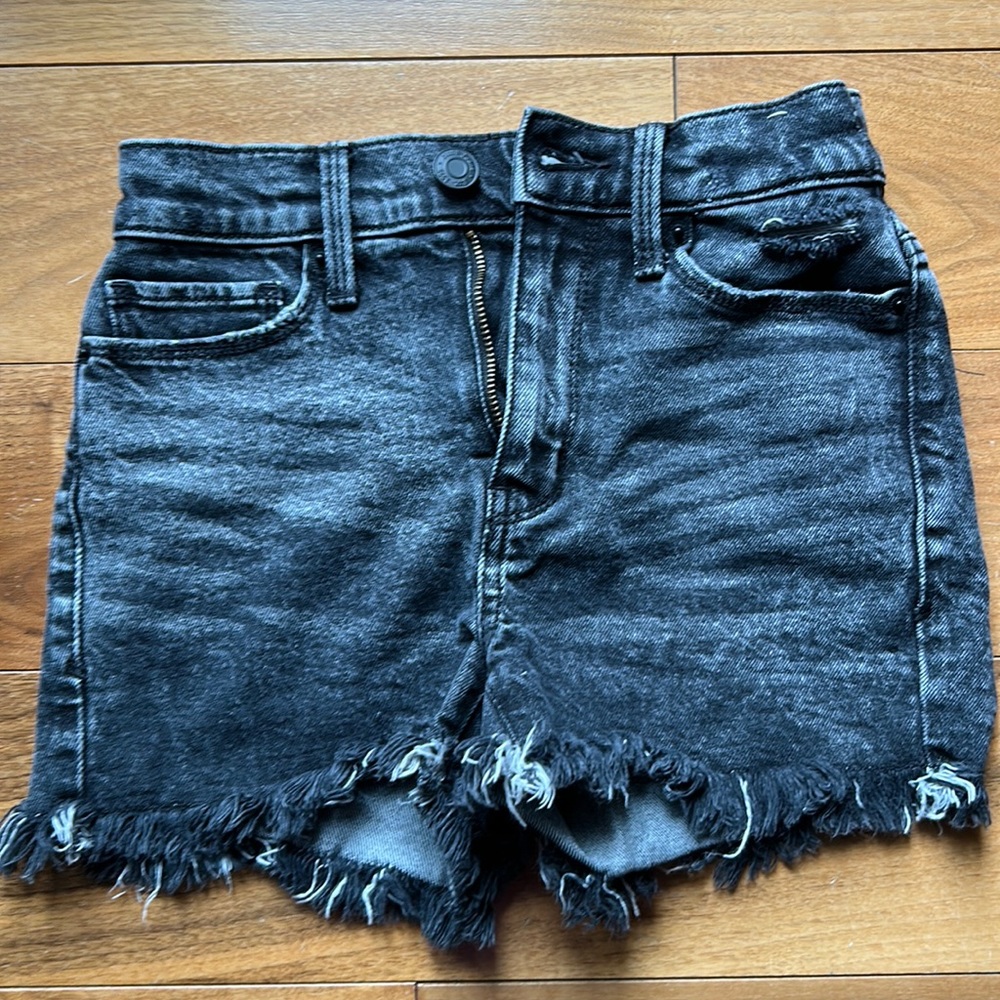 mudd black and white jean shorts
